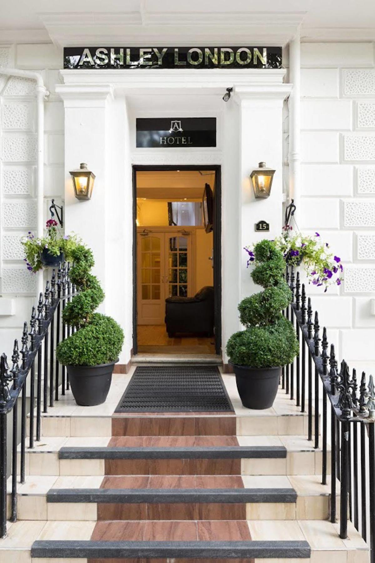 Sonder The Voyage Hotel London Exterior photo